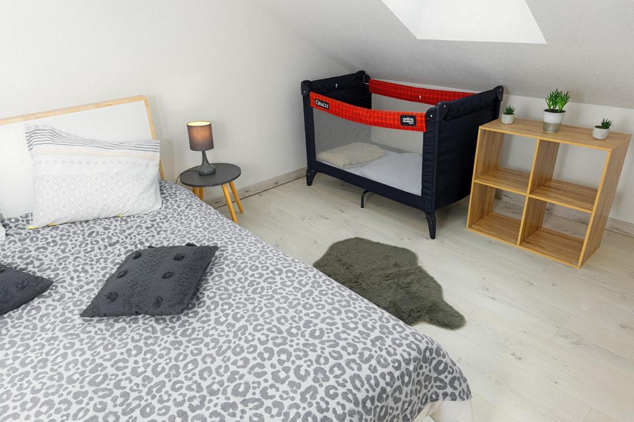 Ferienwohnung Ld - Location Montluçon Exterior foto